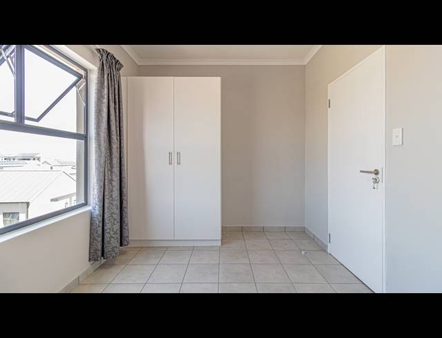 2 BEDROOM APARTMENT TO LET IN PARKLANDS NORTH